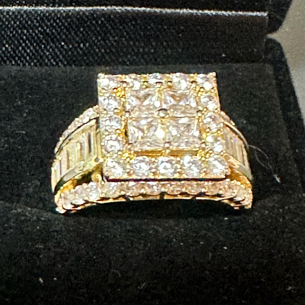 🍉Fashion Diamond Ring
